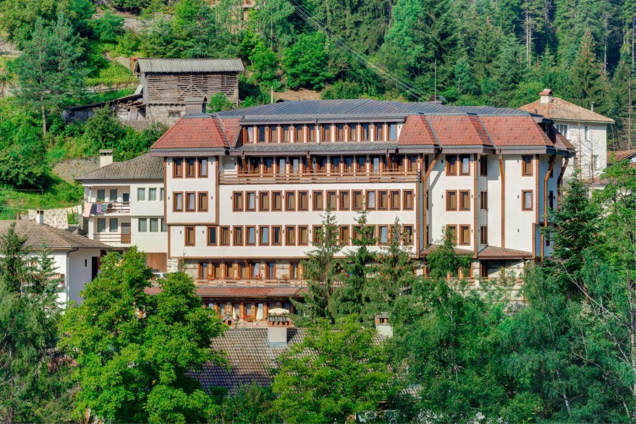 Shiroka Laka Hotel Exterior foto